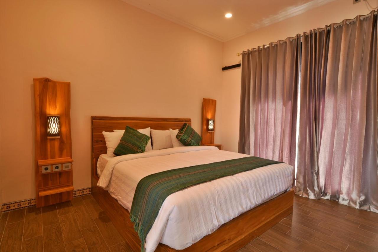 Saka Boutique Hotel Toyapakeh エクステリア 写真